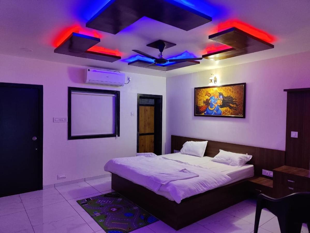 Hotel Sardar Rooms Garudeshwar Екстер'єр фото